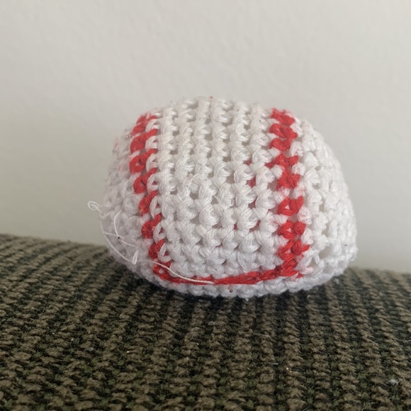 **FREE WITH PURCHASE Hackysack Baseball Fidget Toy - Picture 2 of 3